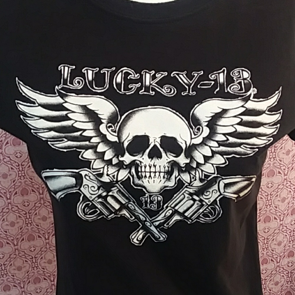 ☠ Sexy, Fitted,Trending, Graphic Baby Doll Tee 🔫